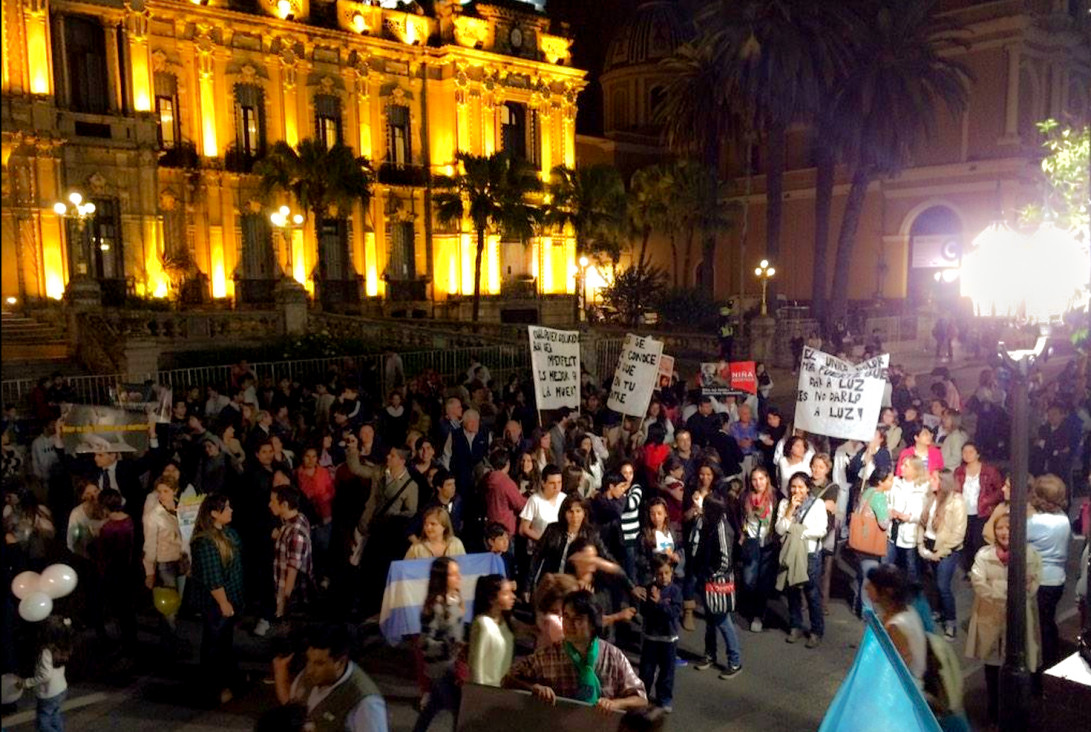 imagen Nueva marcha para reclamar por la elección en Tucumán