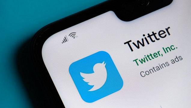 imagen Primeros días de Musk al mando de Twitter: quiere cobrar 8 dólares para verificar la cuenta