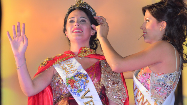imagen Chau a las reinas