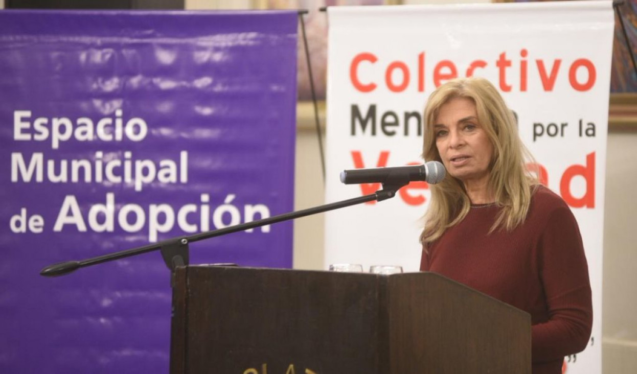 imagen Por opinar sobre el aborto, Montero recibió mil mensajes amenazantes