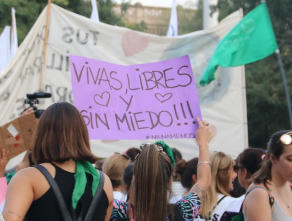 imagen Violencia machista en la política: una de cada tres mujeres tuvo contacto físico no deseado