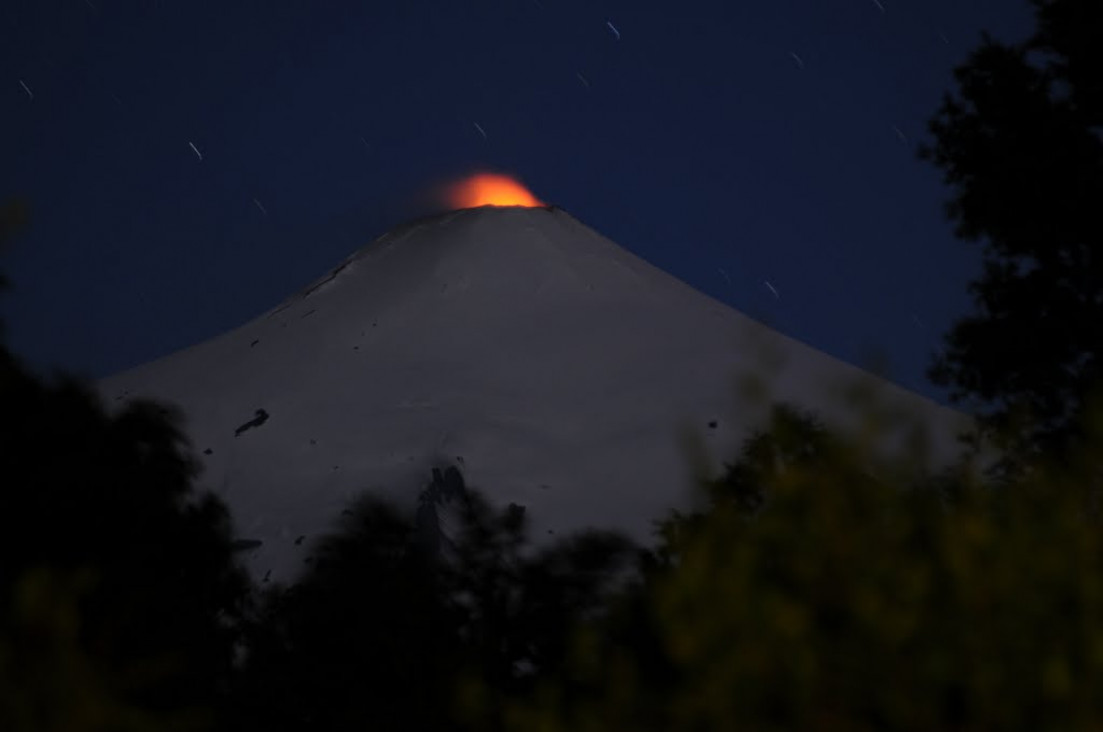 imagen El volcán chileno Villarrica entró en erupción y hay 3300 evacuados