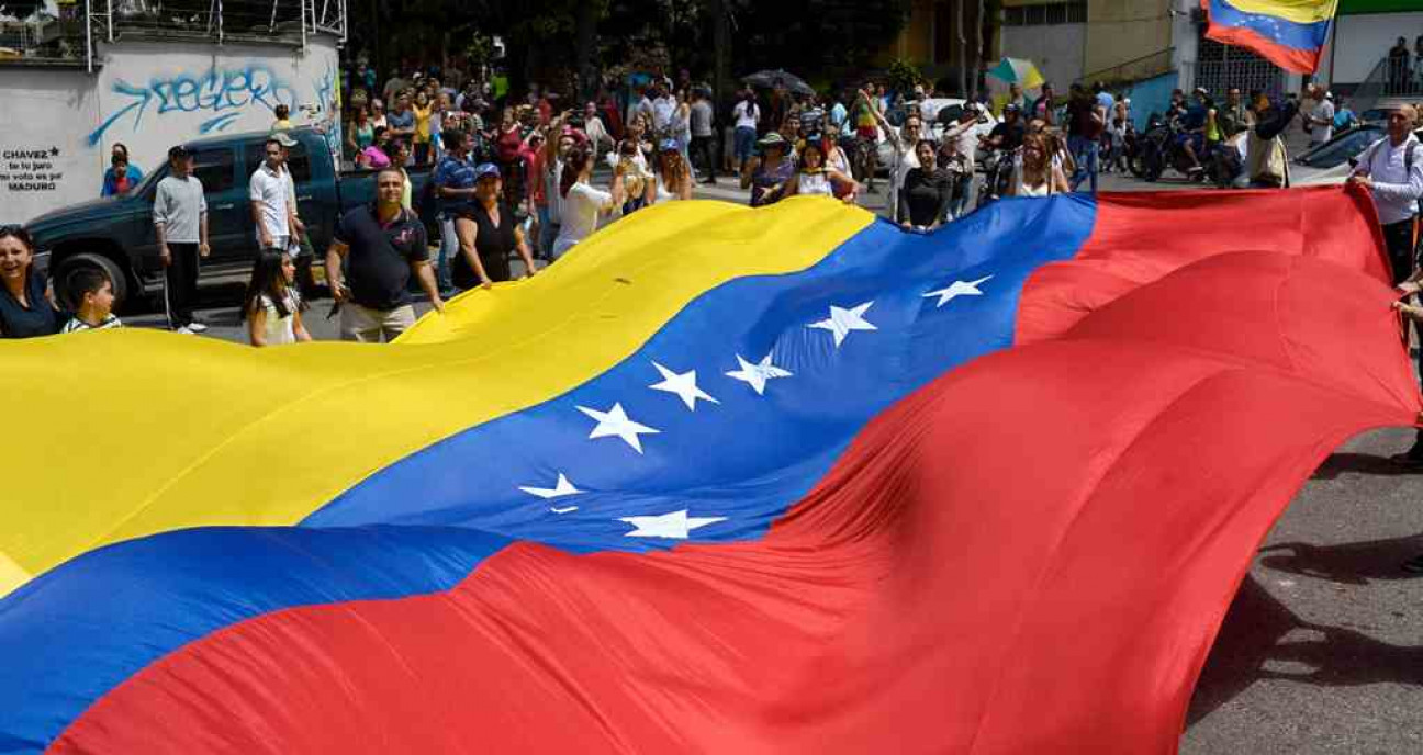 imagen Maduro y la oposición venezolana retomarán el diálogo